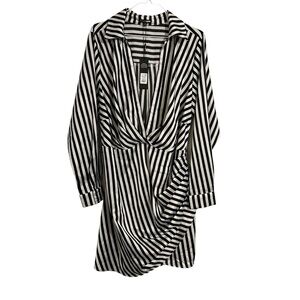 NWT Fashion Nova 1X Striped Long Sleeve Mini Dress with Collar Black and White